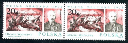 3013 uszkodzone litery R i W w parce czyste**